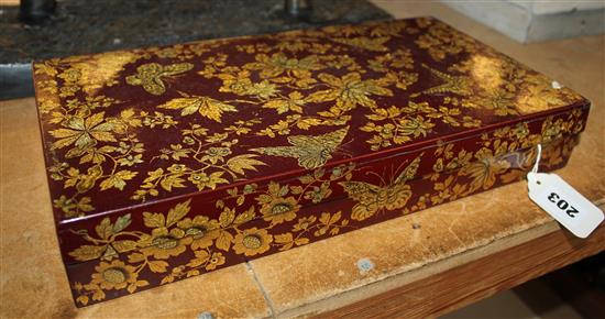 19C chinoiserie-lacquered games box fitted playing cards (4 packs) & mother of pearl gaming counters, various (130 approx)